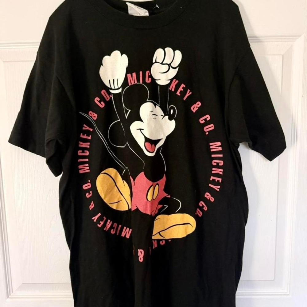 VTG Disney 90s Nostalgic Collectible Mickey Mouse Oversized‎ Tshirt